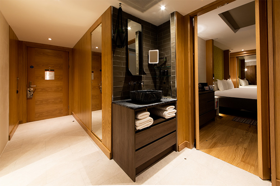 Fit Out of Market Street Hotel, Edinburgh